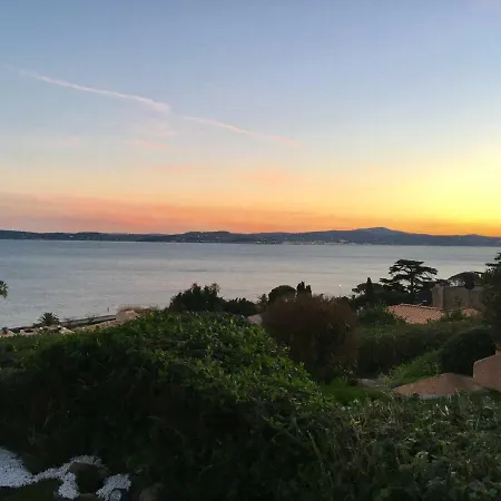 1 Vue Au Clos De La Madrague アパート